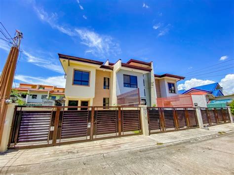 Bf Resort Village Las Pinas .